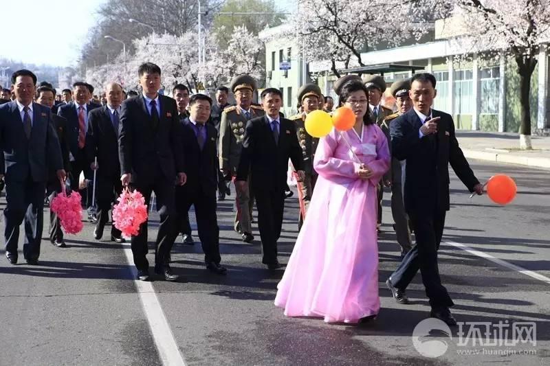 巴黎圣日耳曼教练压力巨大！，科维托娃遭遇十二持续失利观众掌声雷动的简单介绍